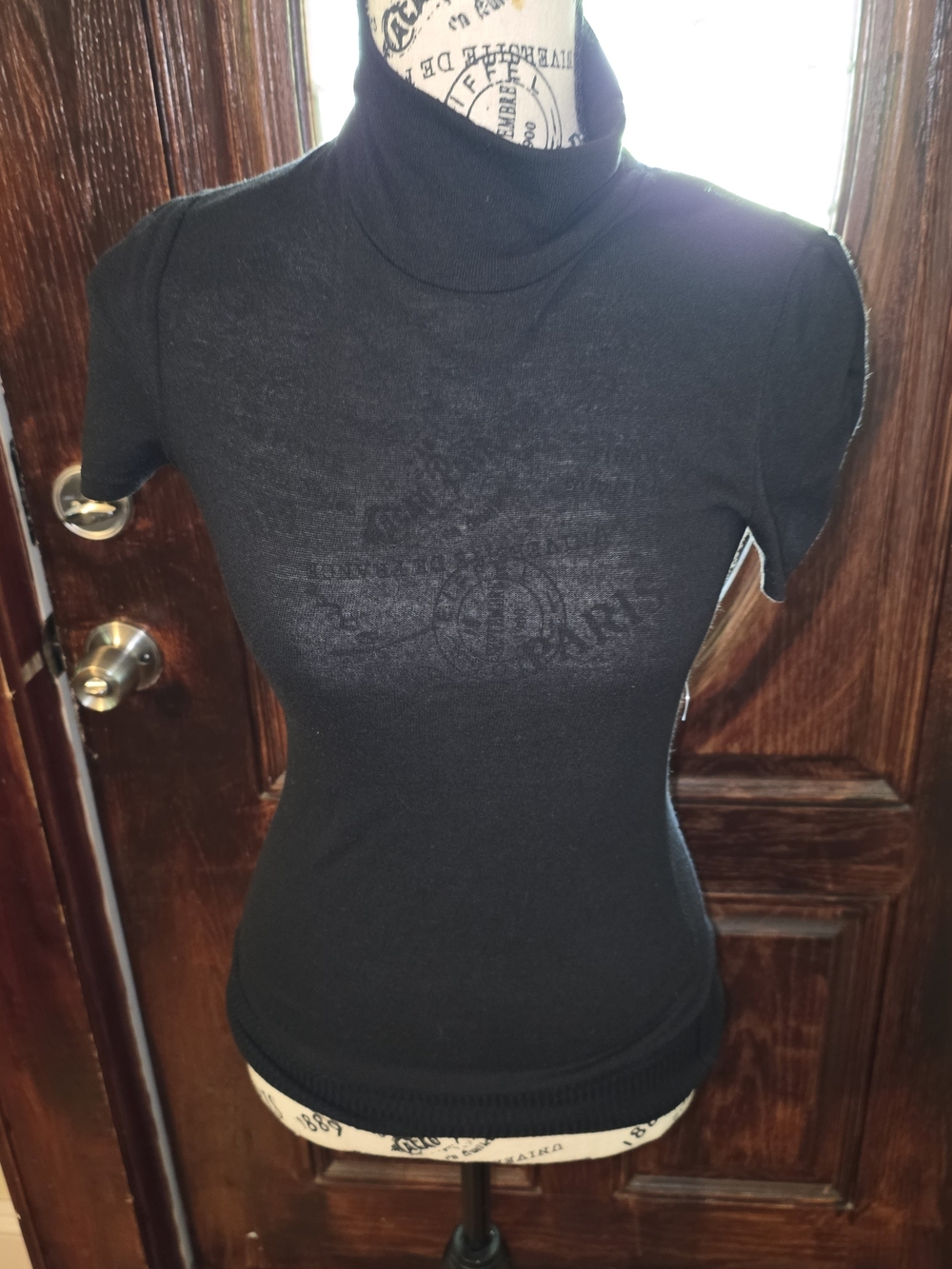 Black Short-Sleeve Turtleneck Top Size Small